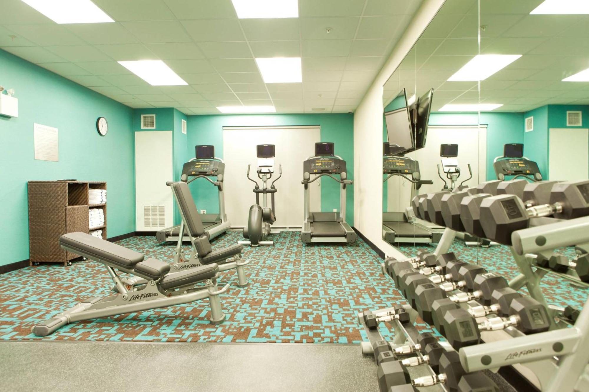 Fairfield Inn & Suites By Marriott Lethbridge Ngoại thất bức ảnh
